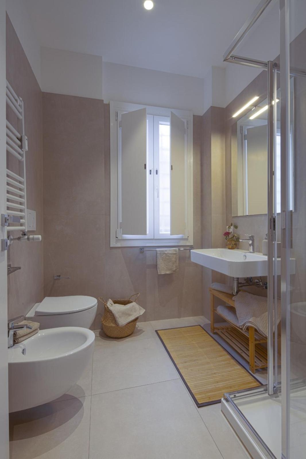 Apartmán Attic With Terrace On Conca D'Oro Řím Exteriér fotografie