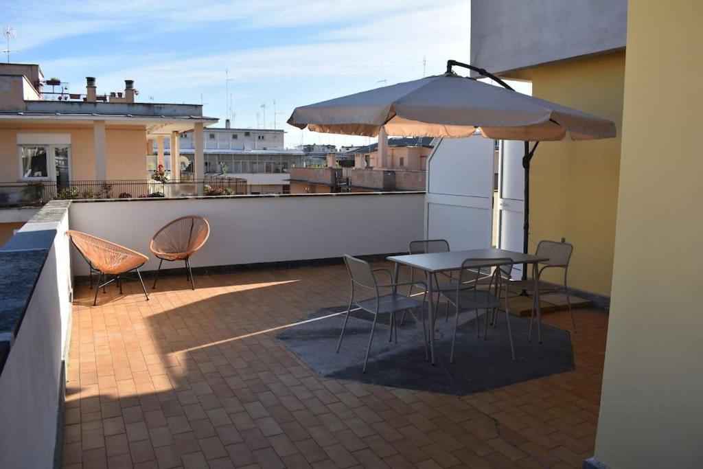 Apartmán Attic With Terrace On Conca D'Oro Řím Exteriér fotografie